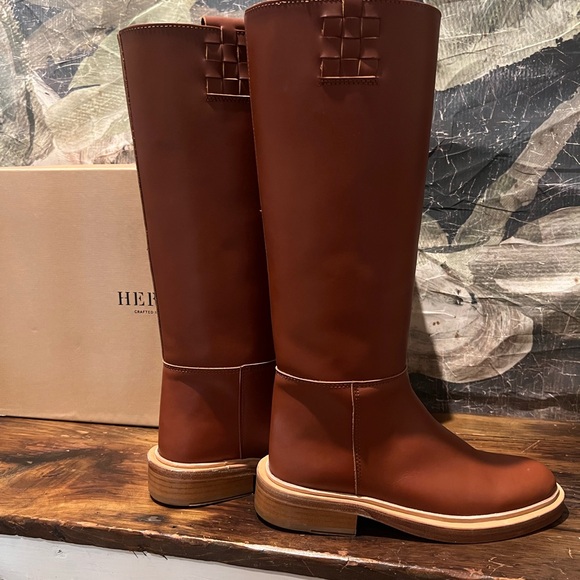 Hereu “Anella” Boots” New in Box *Stunning level up from Frye Campus Boots* - Picture 14 of 16